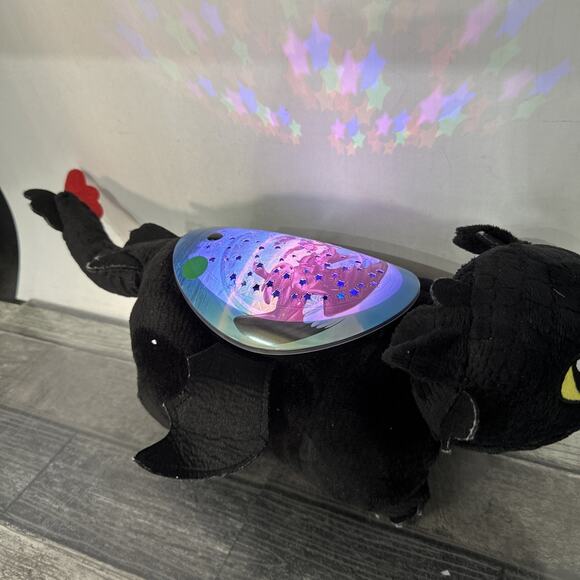 How To Train Your Dragon Toothless Pillow Pet 2020 Dreamworks {DD} - Picture 3 of 16